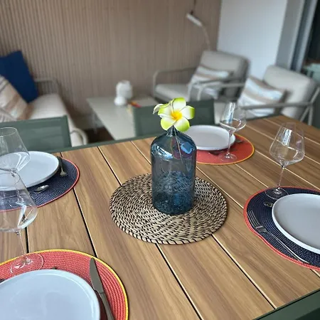 Les Mers Du Sud - Sur La Appartement *